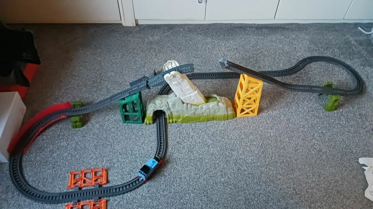 Thomas the Tank Engine Avalanche Escape Set - Image 1