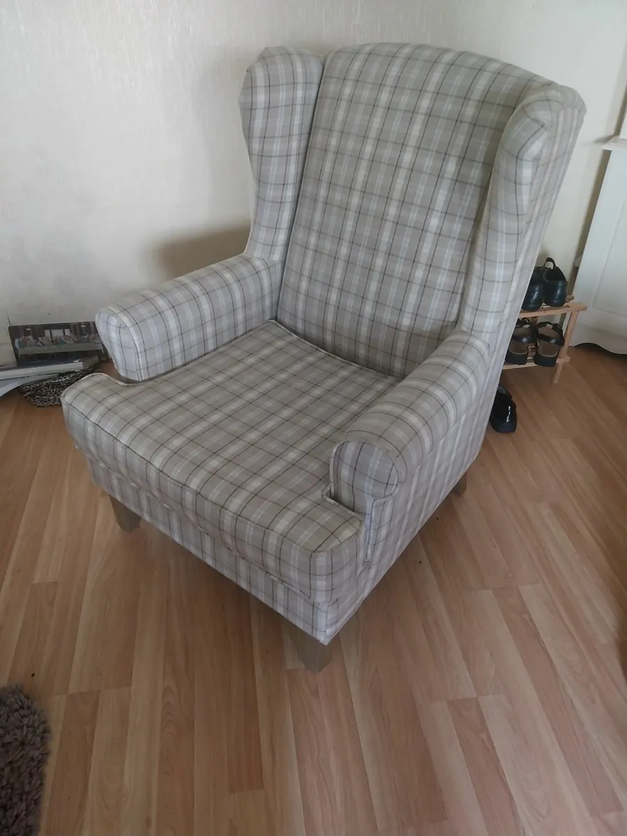 Armchair - Image 4