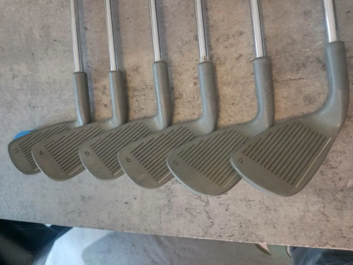 Precision golf irons. Right handed clubs - Image 2