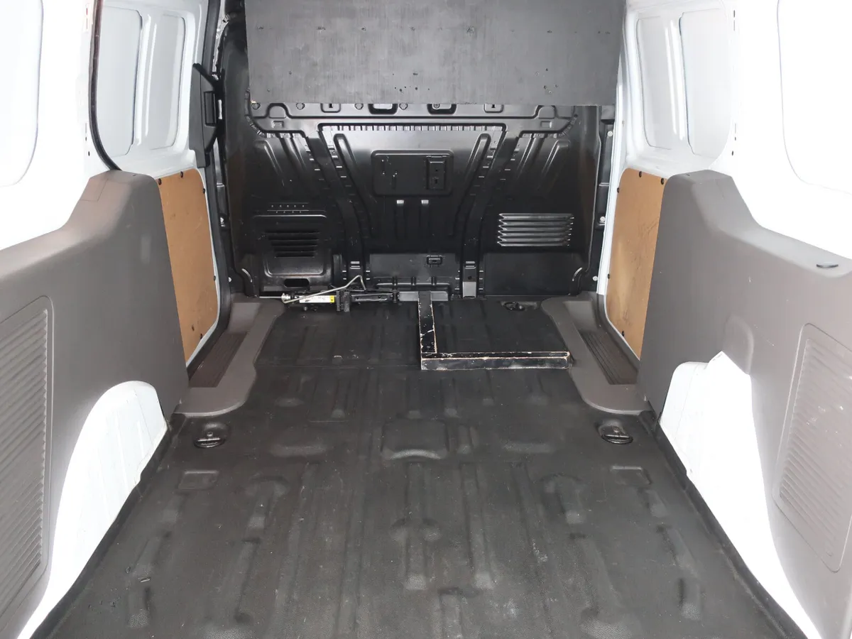 2020 FORD TRANSIT CONNECT TREND LWB 1.5TD 120PS - Image 4