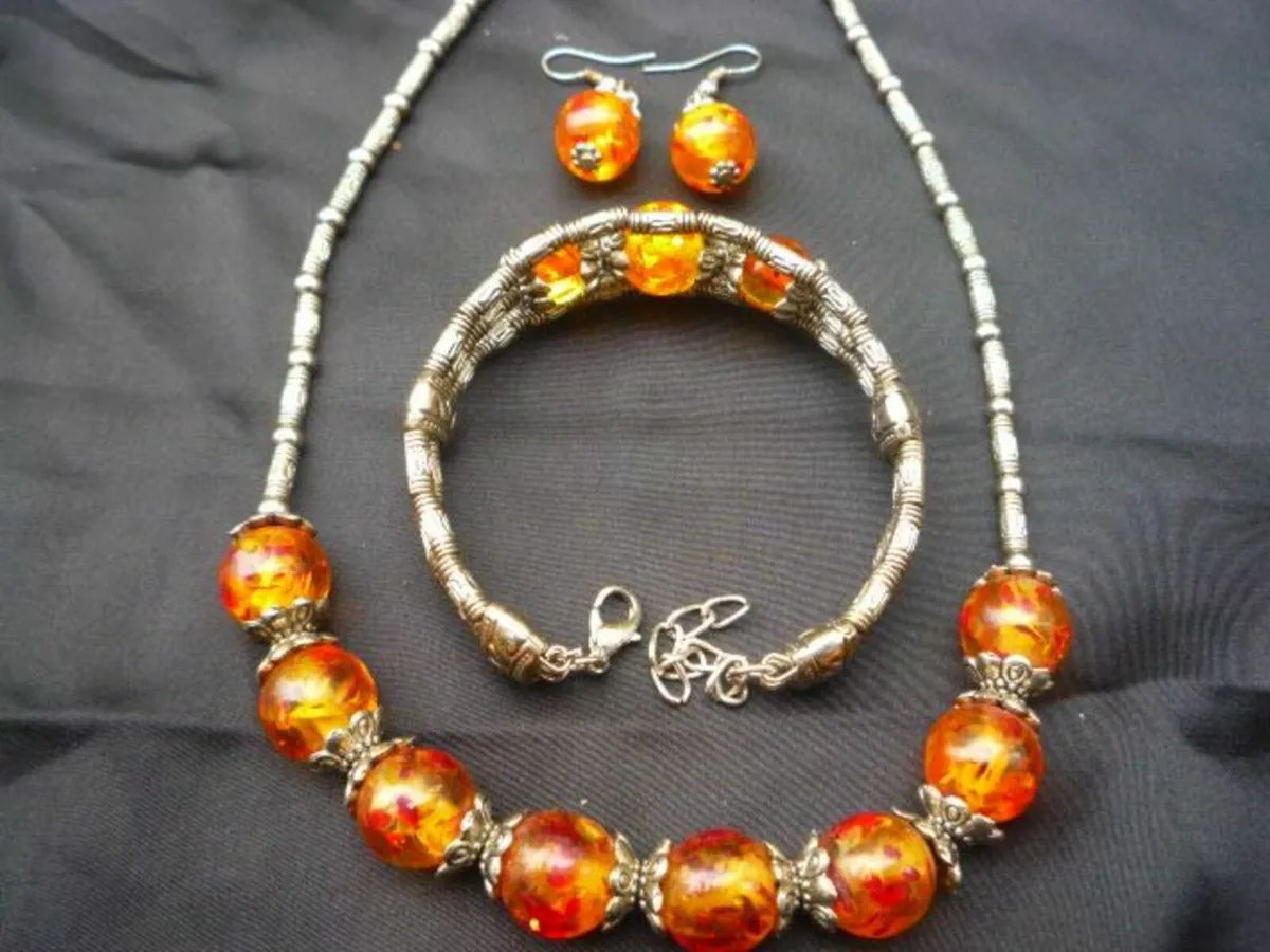 Jewlery - Image 1