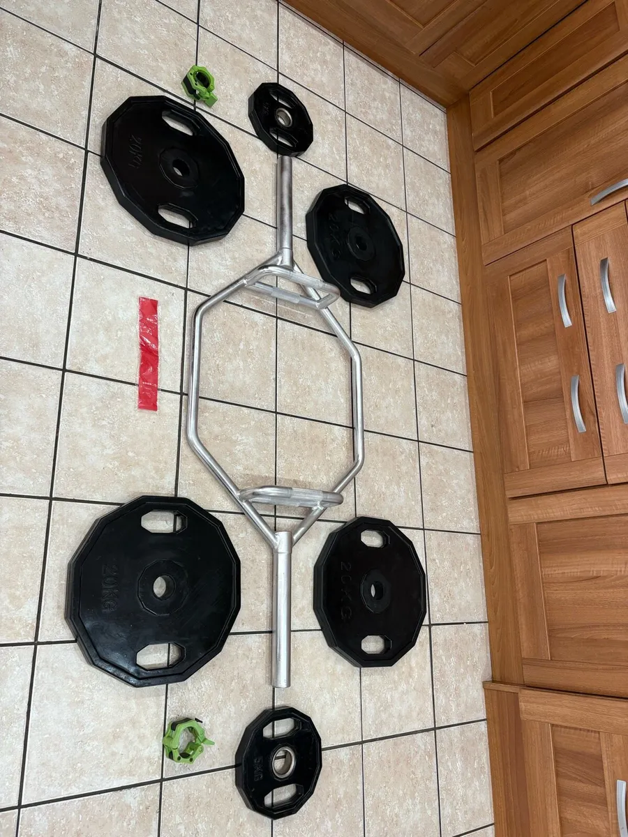 EXTRA HEAVY 30KG HEX SHRUG BAR + OLYMPIC PLATES! - Image 1
