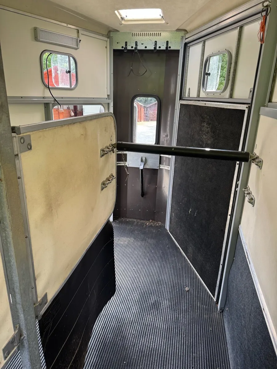 Ifor Williams 2018 HB511 - Image 3