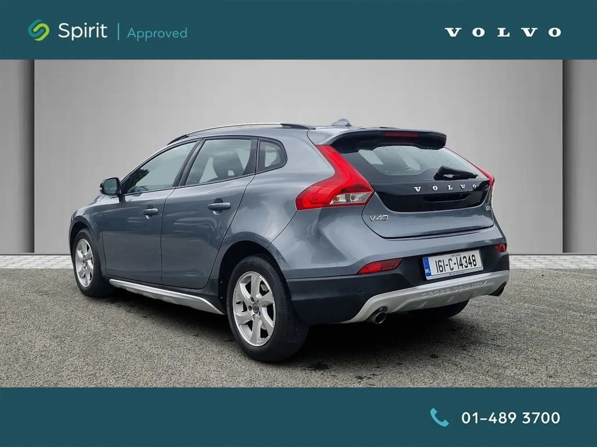 Volvo V40 D3 150hp Automatic  cross Country  Full - Image 3
