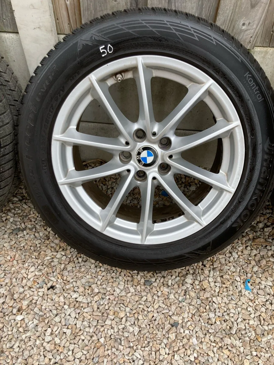 Lot 50 BMW alloys - Image 2