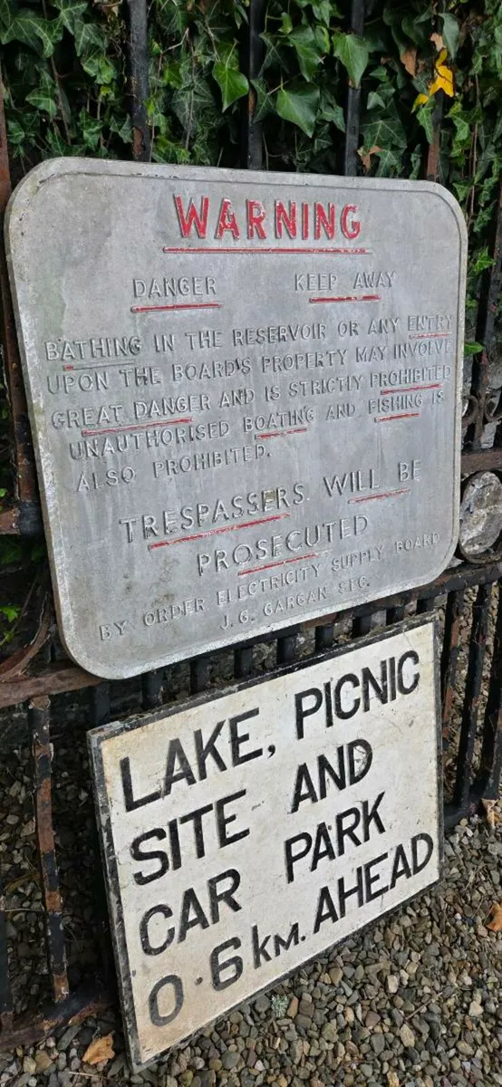 Old  road signs FOR SALE - Image 1