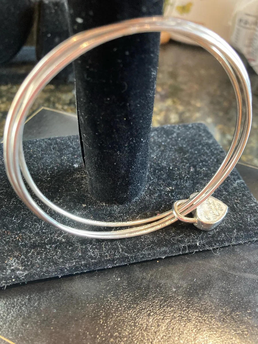 Tiffany & Co Sterling Silver bangle trio - Image 3