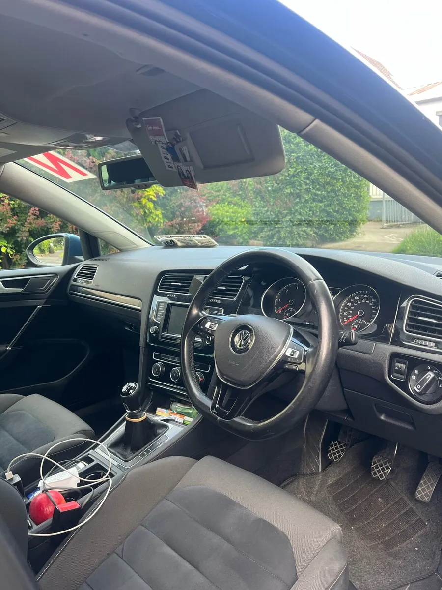 VW Golf - Image 4