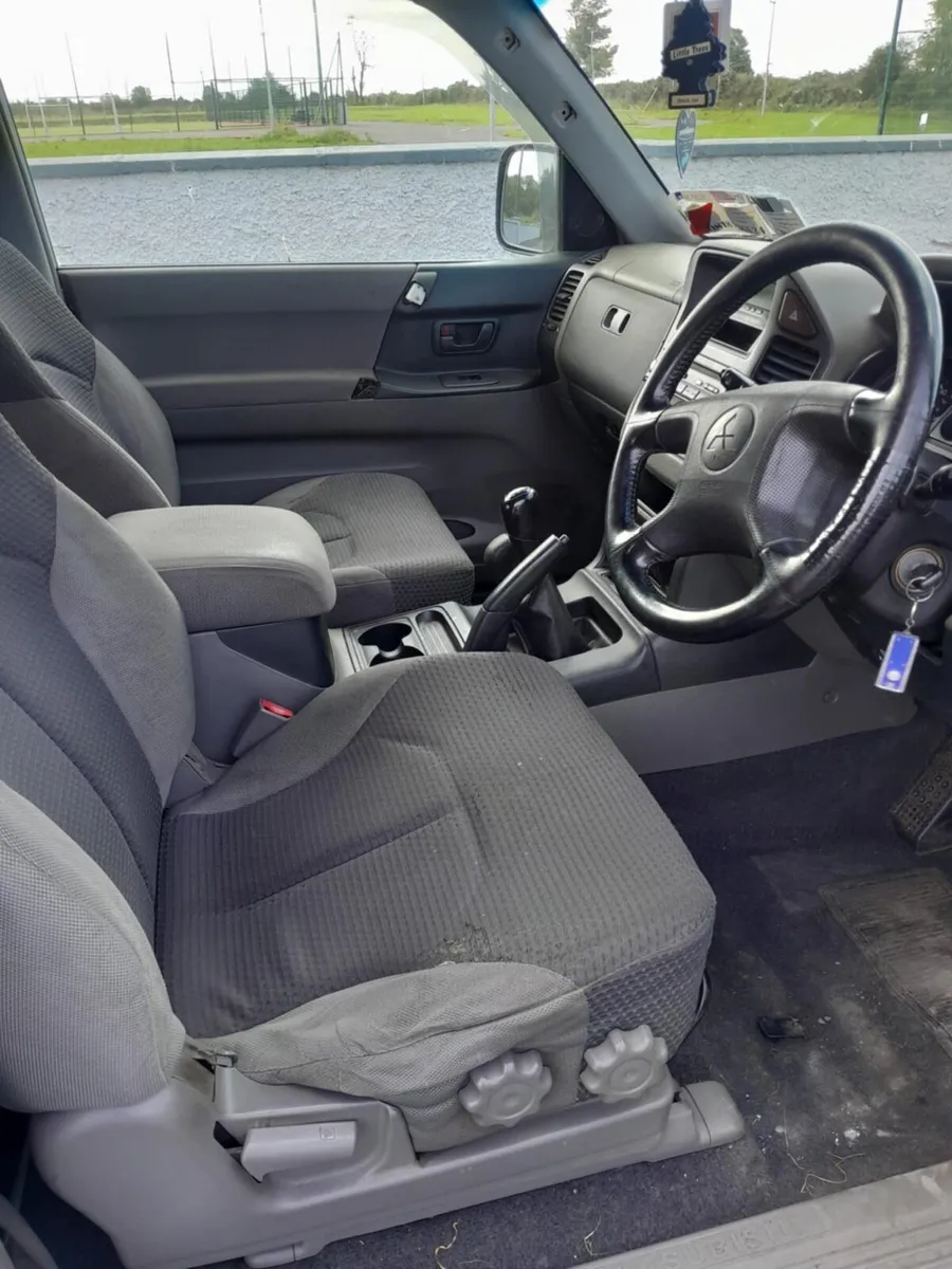 2004 Mitsubishi Pajero SWB 2.5Diesel 4WD Doe 05,26 - Image 4