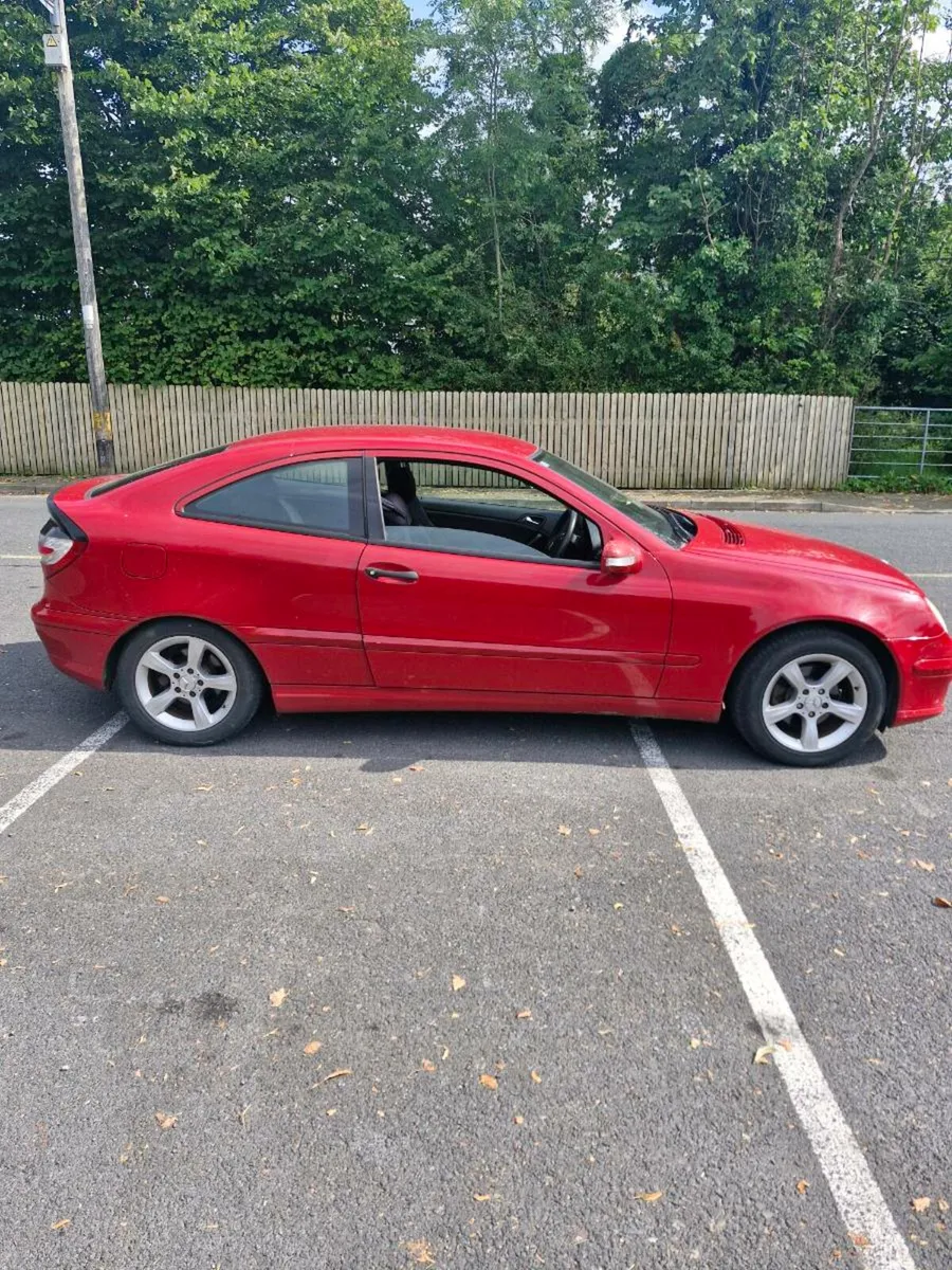 Mercedes car - Image 1