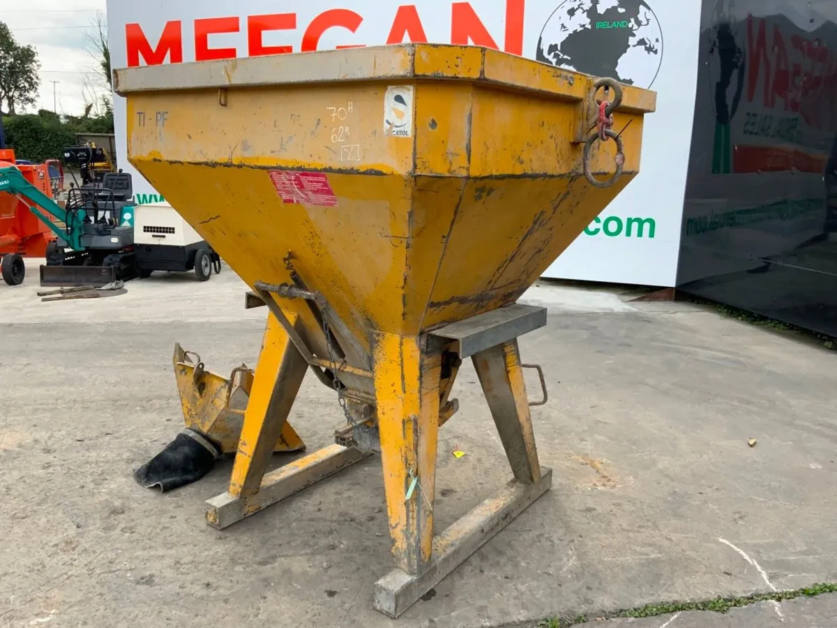 SECATOL1500lts CONCRETE SKIP / HOPPER......09-2. - Image 2