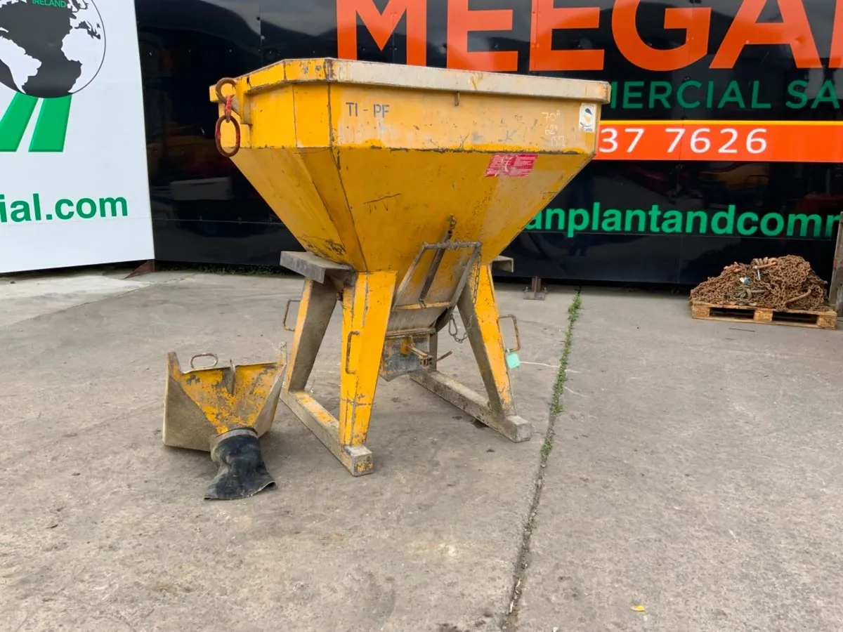 SECATOL1500lts CONCRETE SKIP / HOPPER......09-2. - Image 1