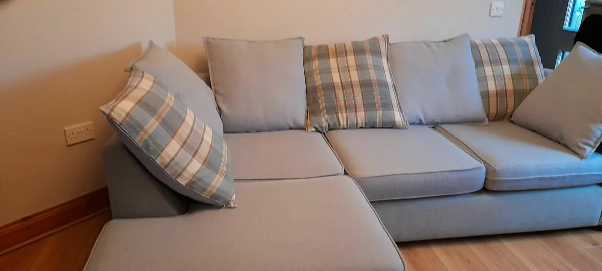 L Shaped sofa - Image 2