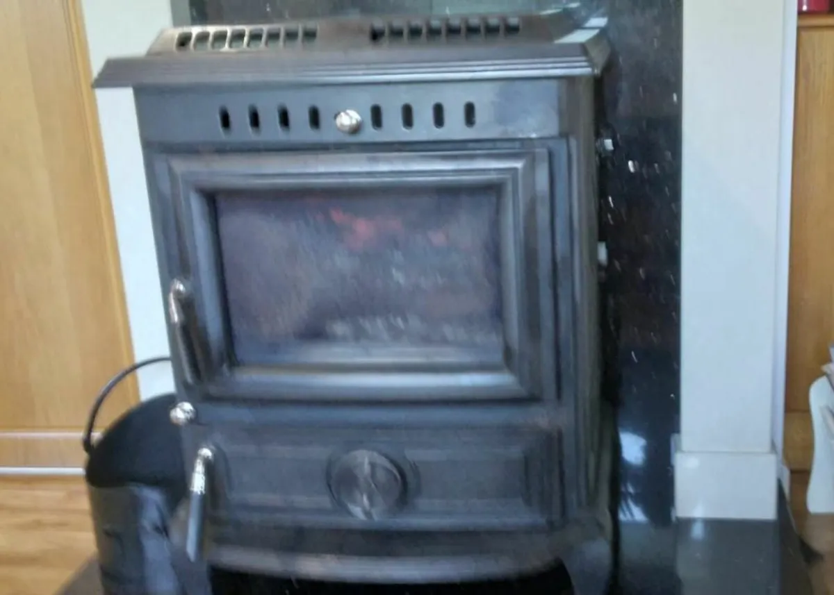 Stove - Image 3