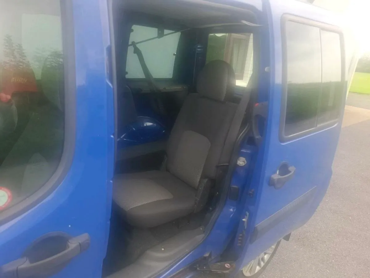 Wheelchair accessible Fiat Doblo Car - Image 4