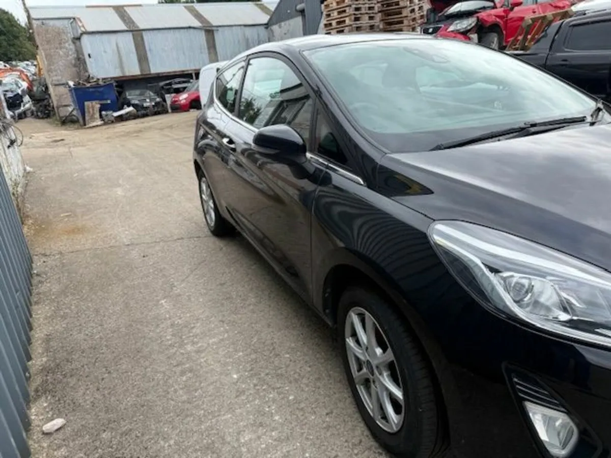 2017 FORD FIESTA 1.1L-P - Image 2