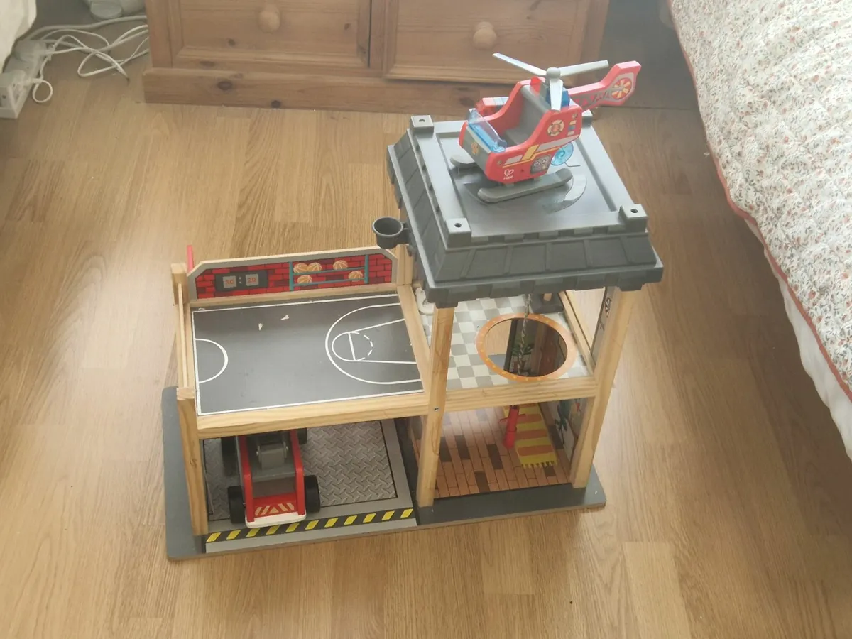 Firehouse Set - Image 2