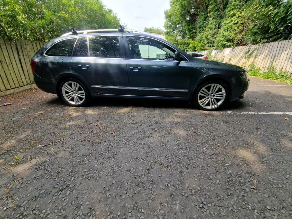 Skoda Superb Estate High Spec 175bhp. - Image 3