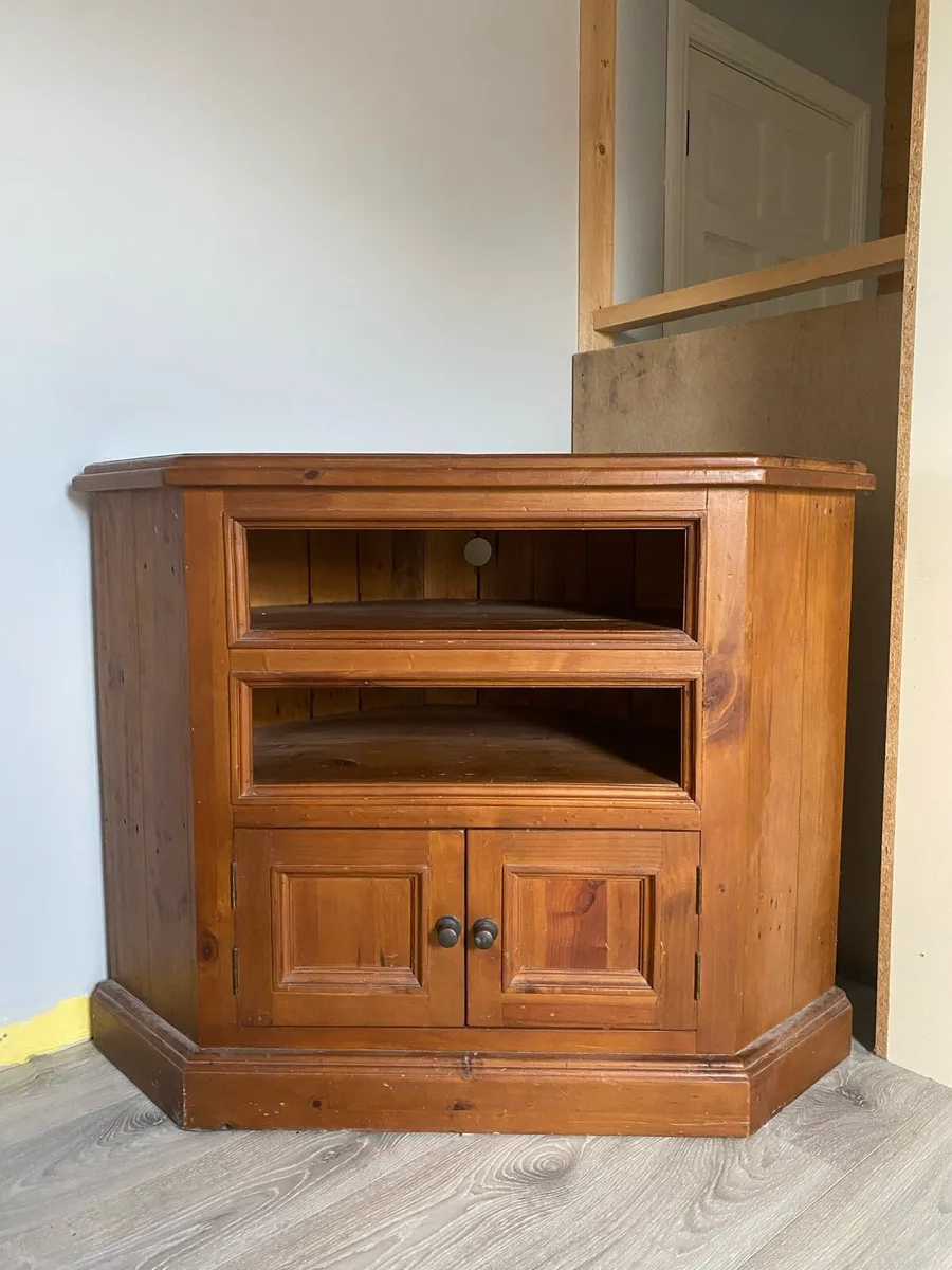 Corner Unit - Image 1