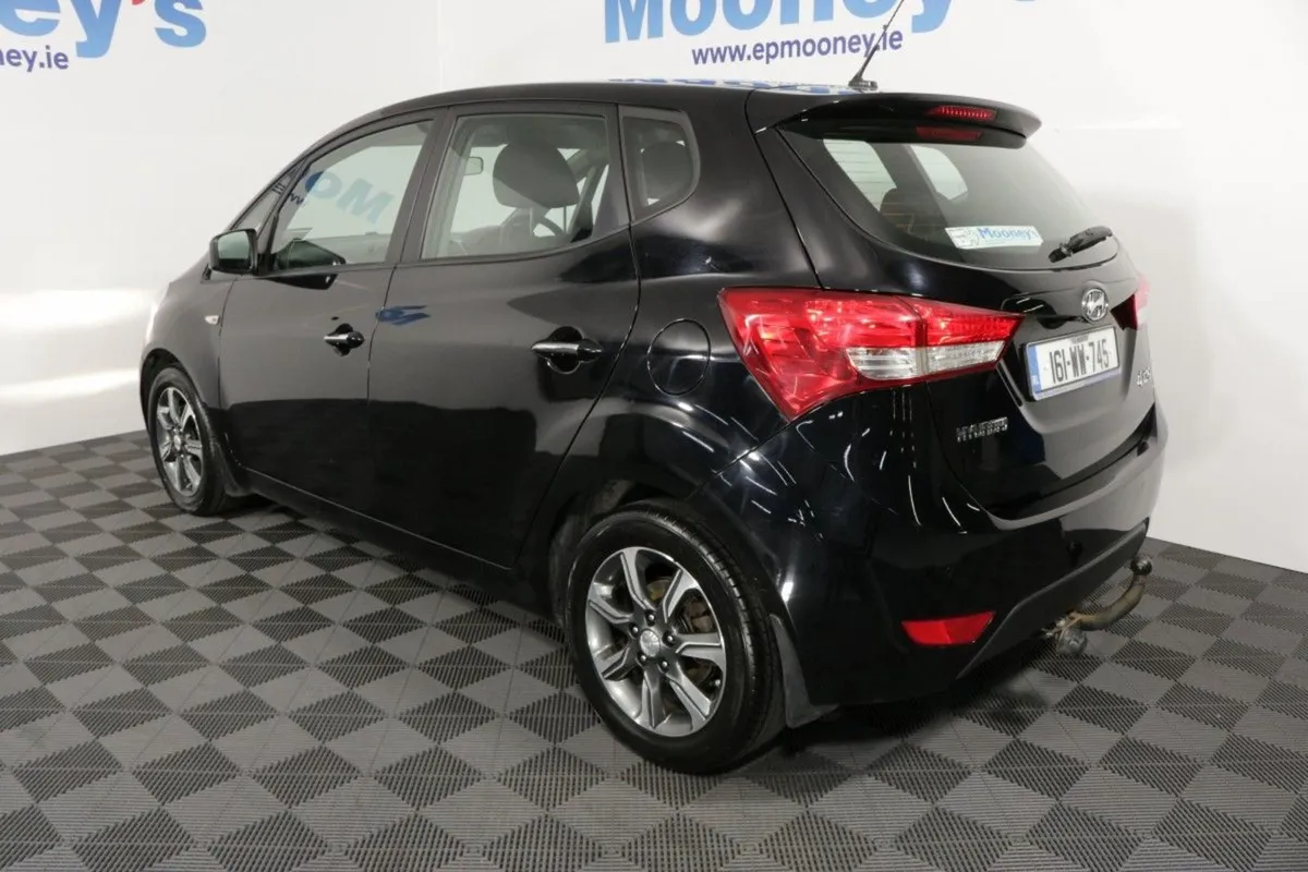 Hyundai ix20 Deluxe 1.4l Petrol Hatchback - Image 4