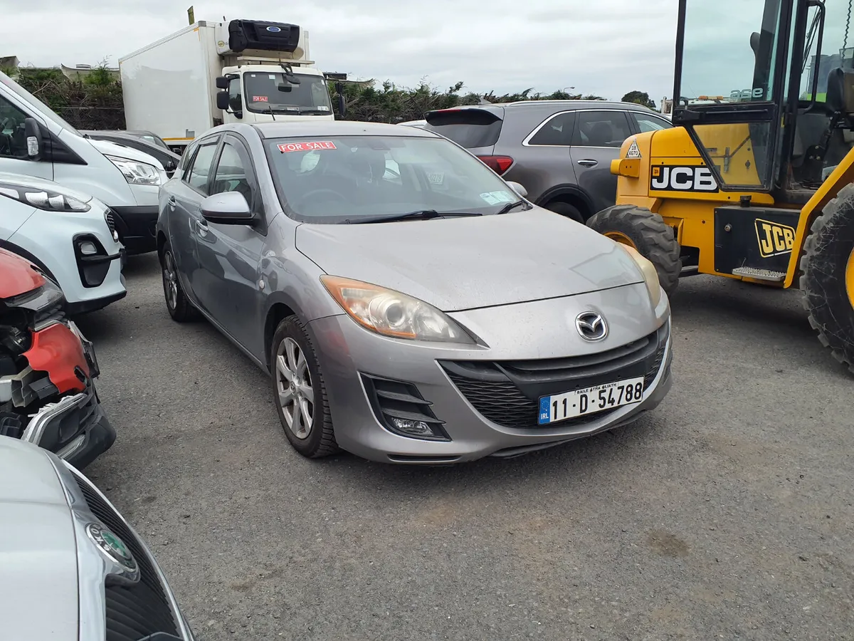 2011 Mazda 3 - Image 2