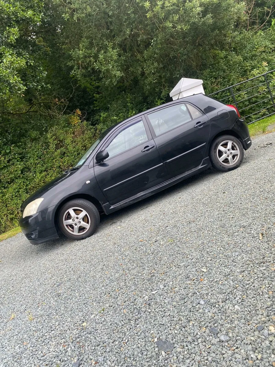 Toyota Corolla 2006 - Image 2