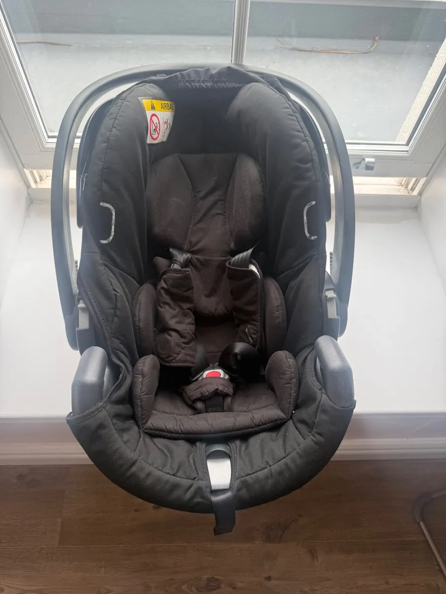 Babyzen Car Seat - Image 3