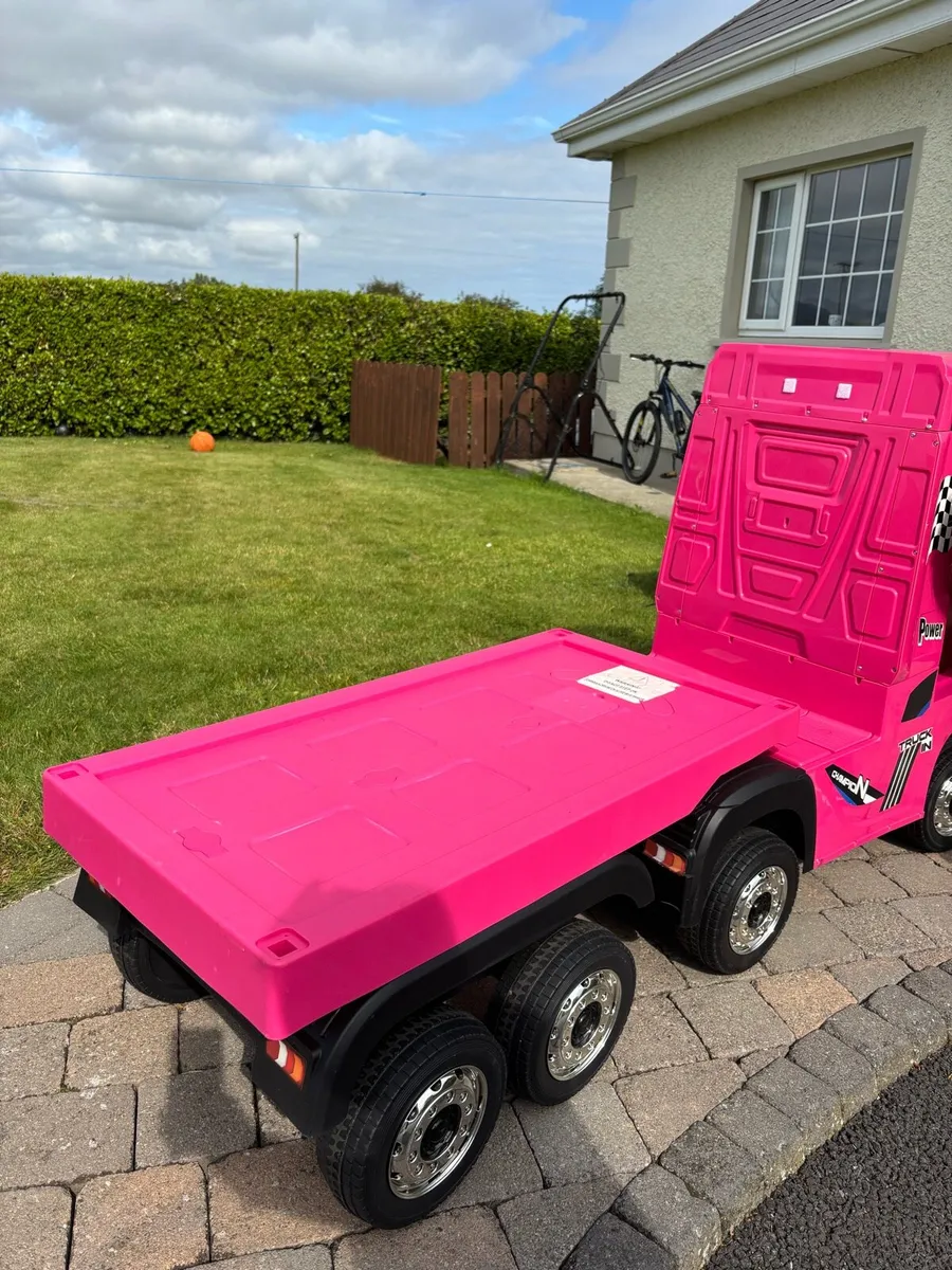 Child’s Pink Ride On Lorry & Trailer - Image 2
