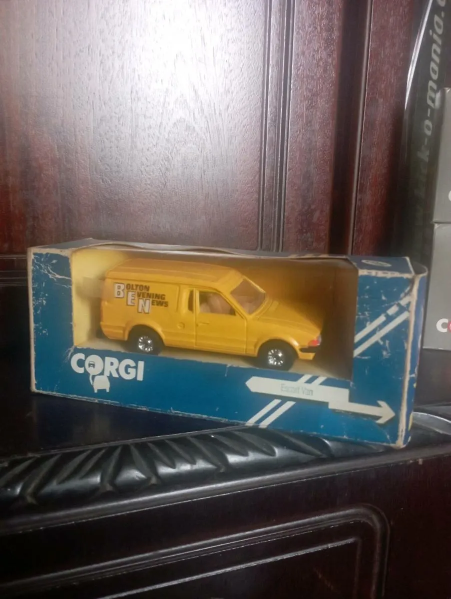 CORGI DIE - CAST MODLES TRUCKS & DELIVERY VAN 🚚 - Image 4