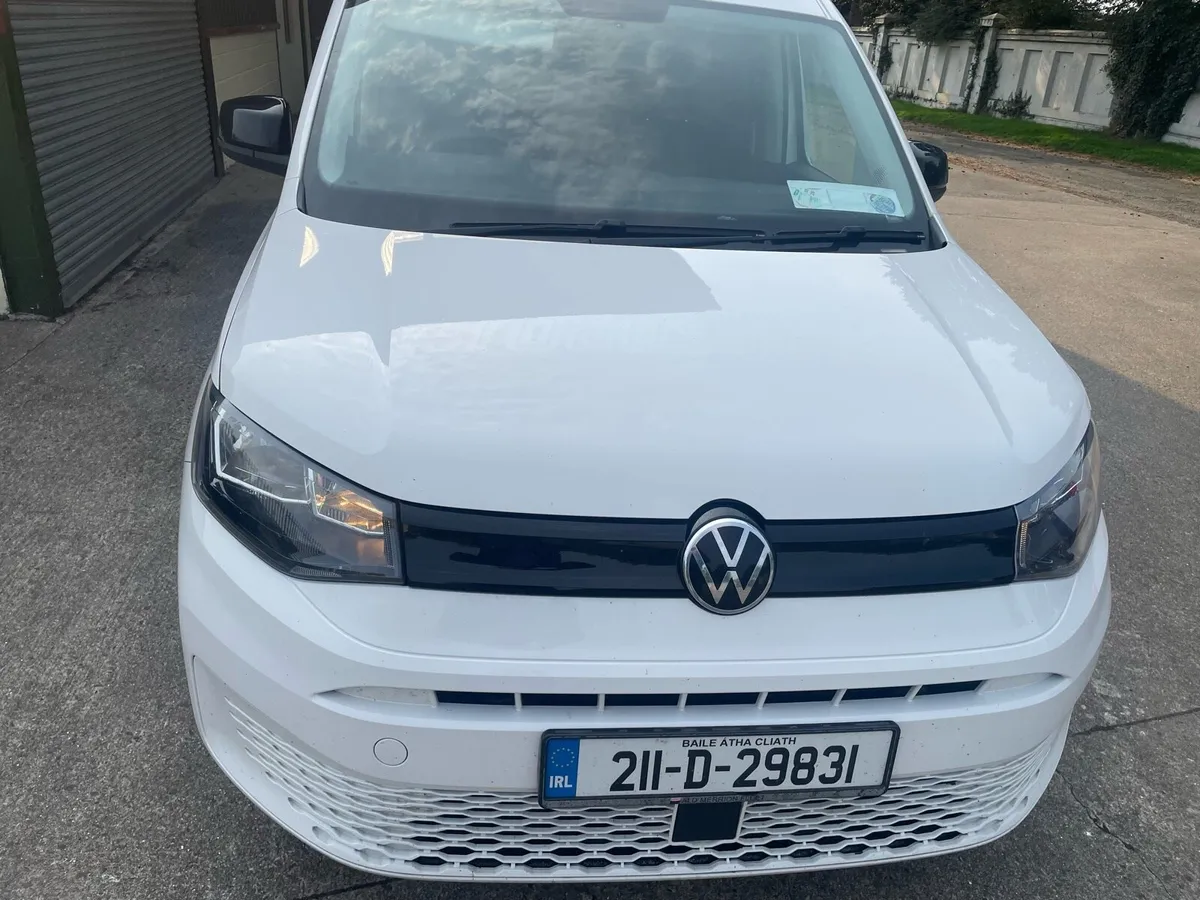 211 Volkswagen Caddy Cargo TDi - Image 1