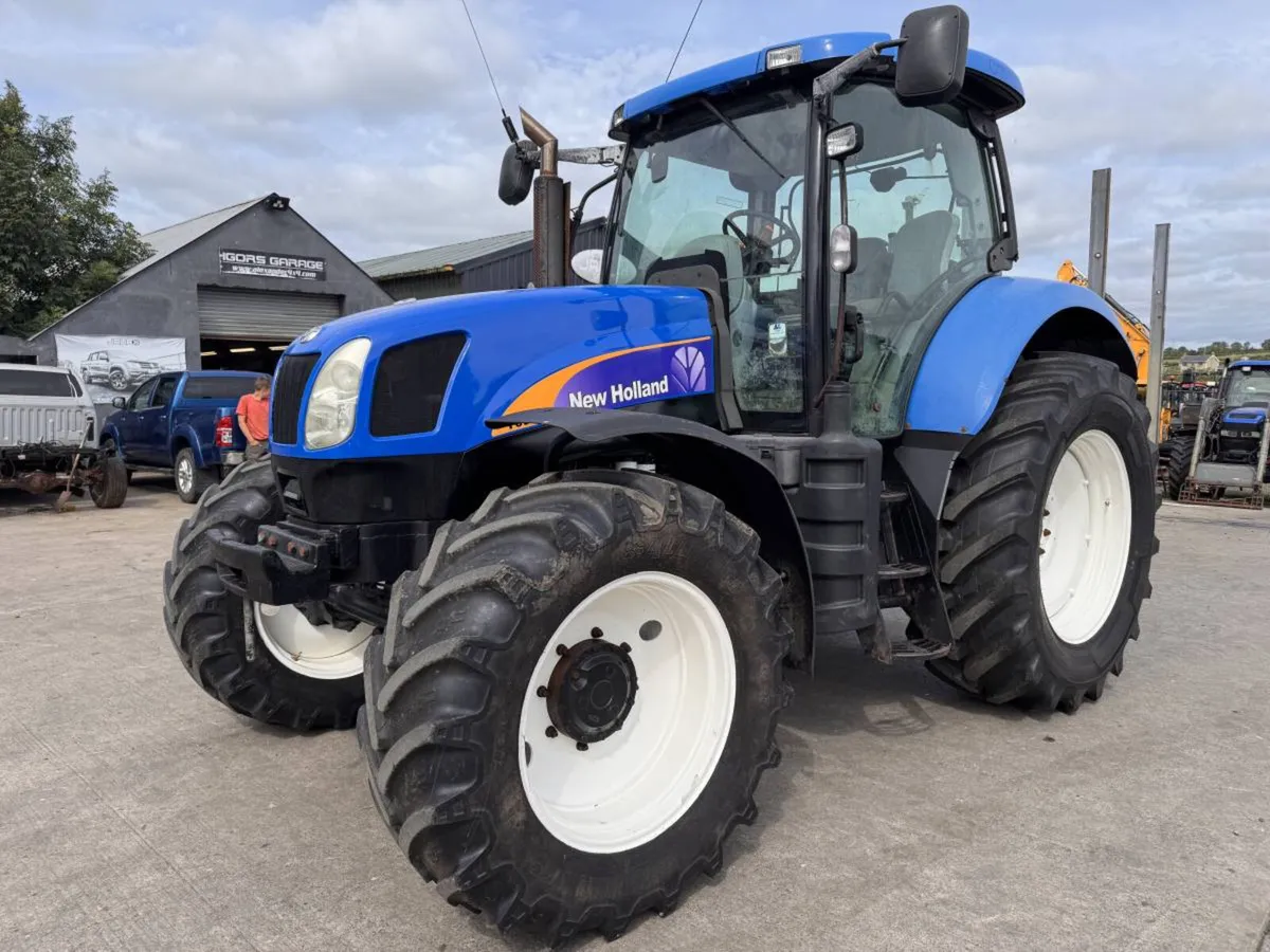 2008 New Holland T6070 - Image 1