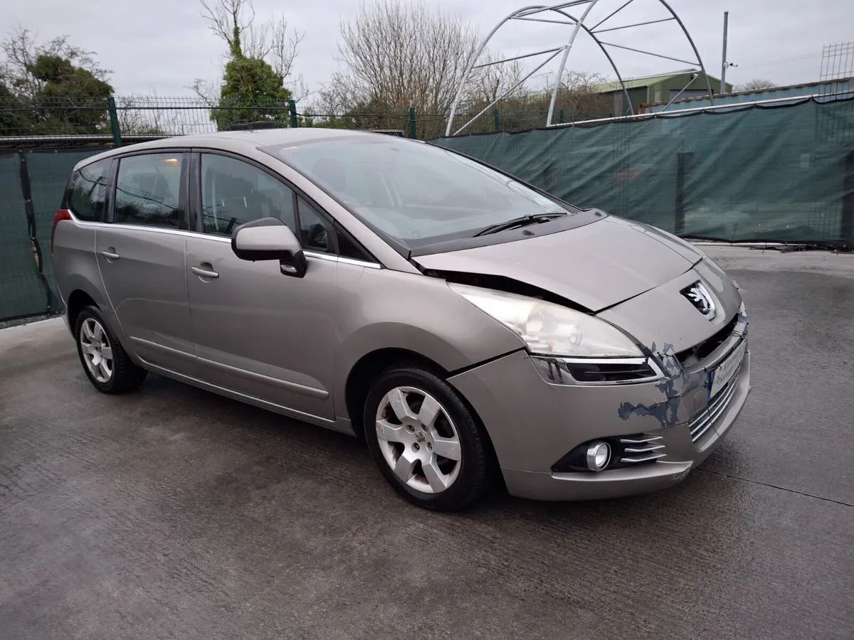?2010 Peugeot 5008 1.6L Diesel Automatic - Image 3