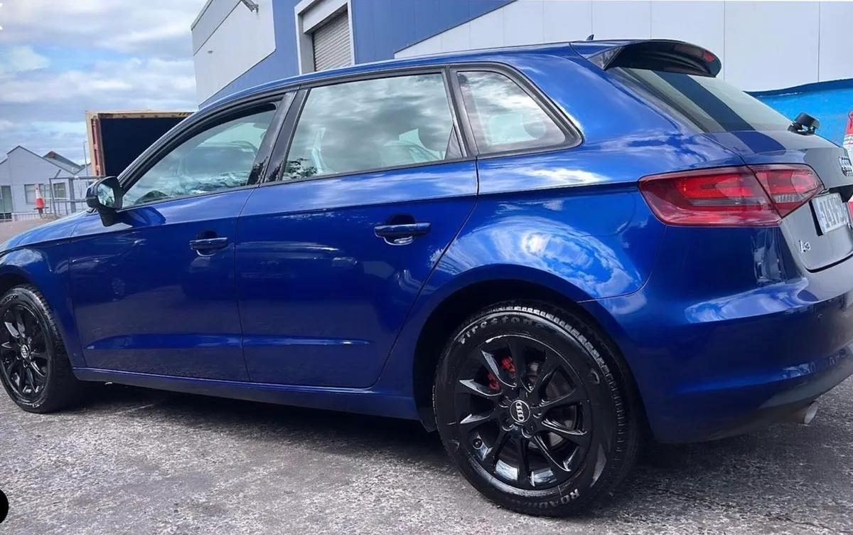 Car - Image 2