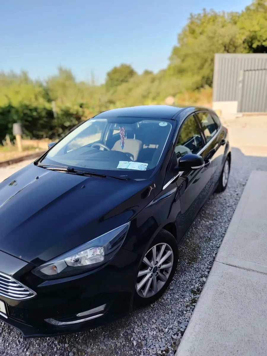 2017 Ford Focus Titanium - Image 1