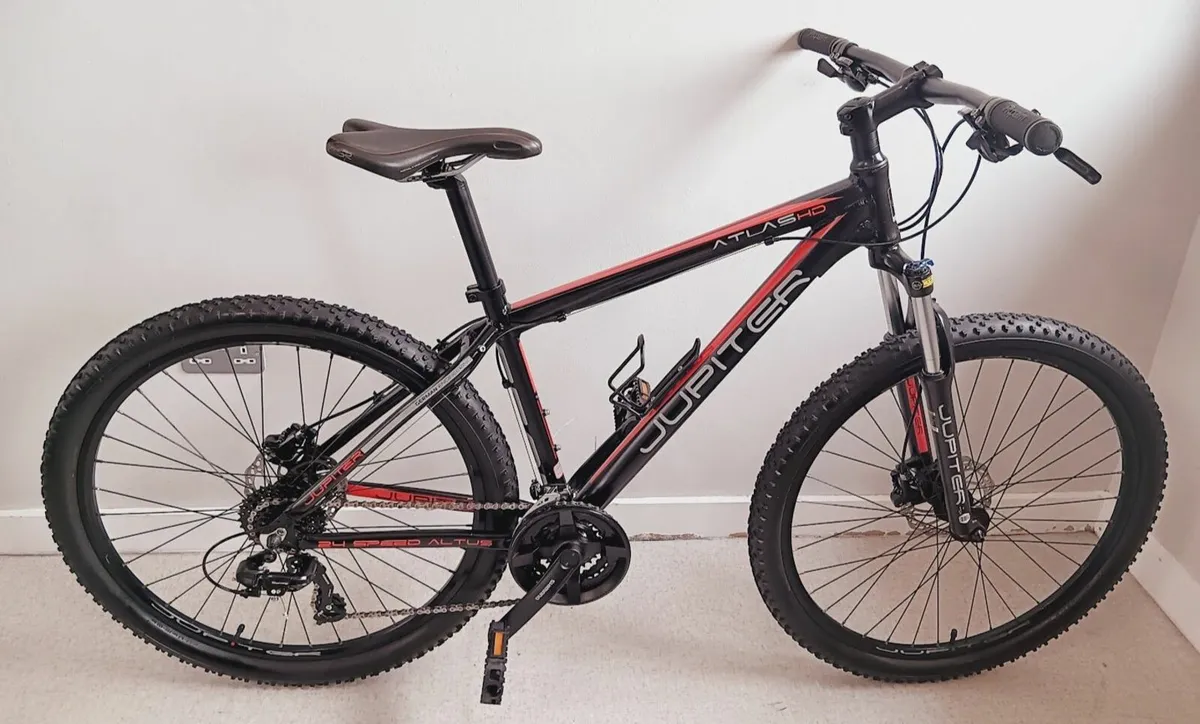 jupiter atlas mountain bike like new - Image 3