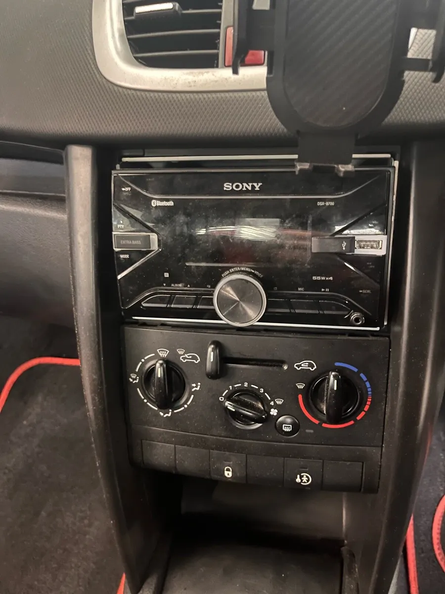 Peugeot 207 2007 - Image 3