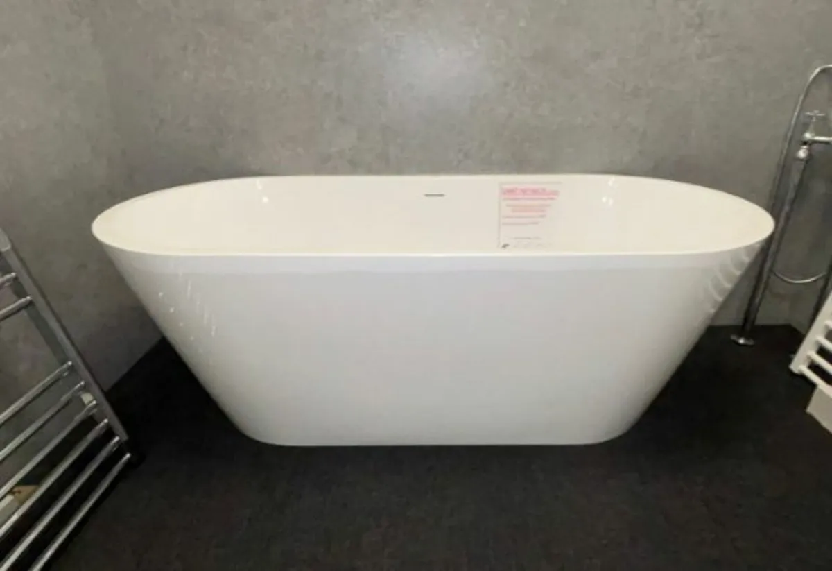 BATHSHACK - Ex-Display Designer Freestanding Bath - Image 3