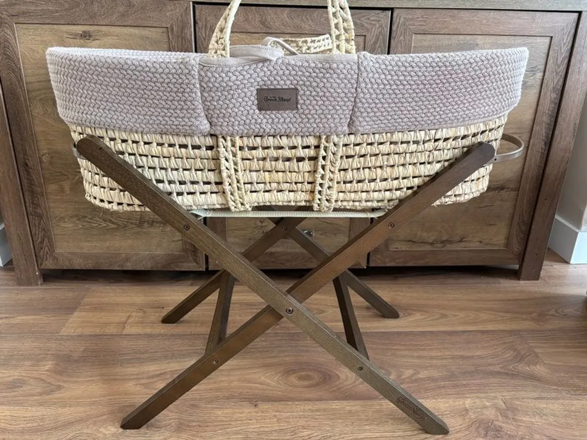 Baby Bassinet & Stand - Image 1