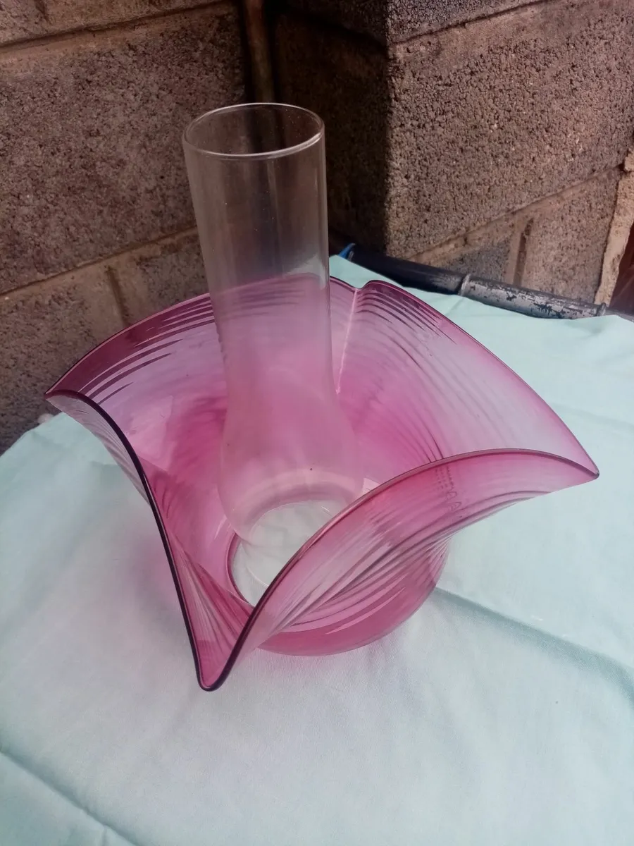 Victorian Cranberry oil lamp shade - Image 4