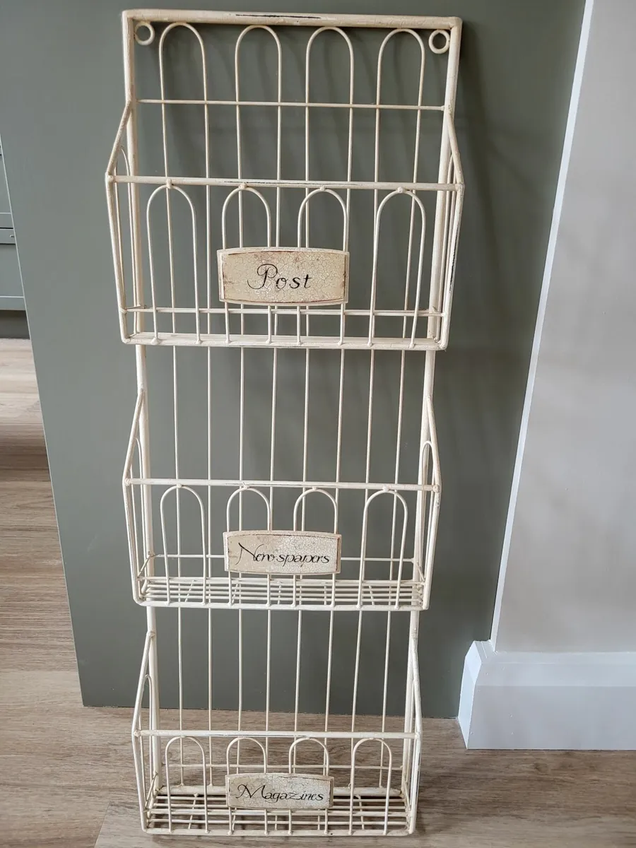 Magazine rack