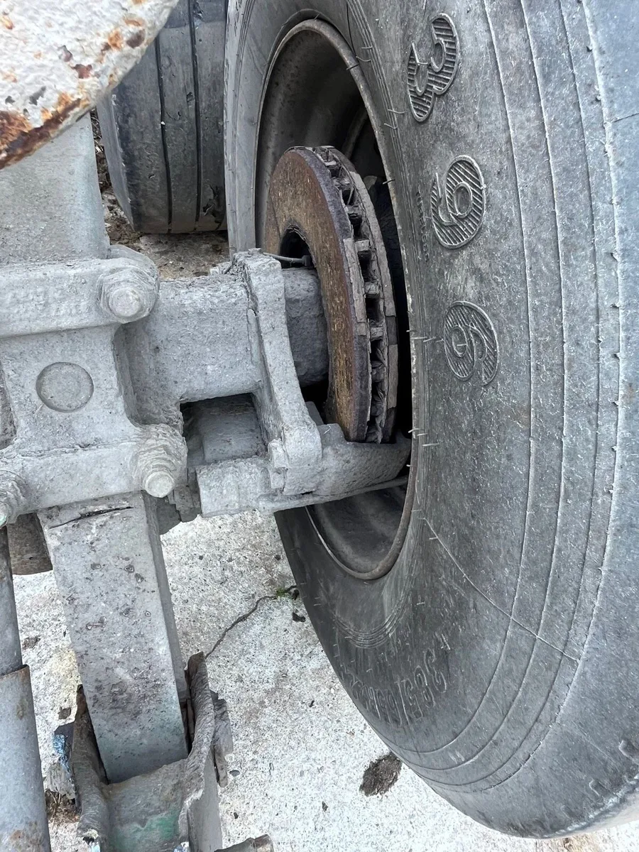 Axels - Image 4