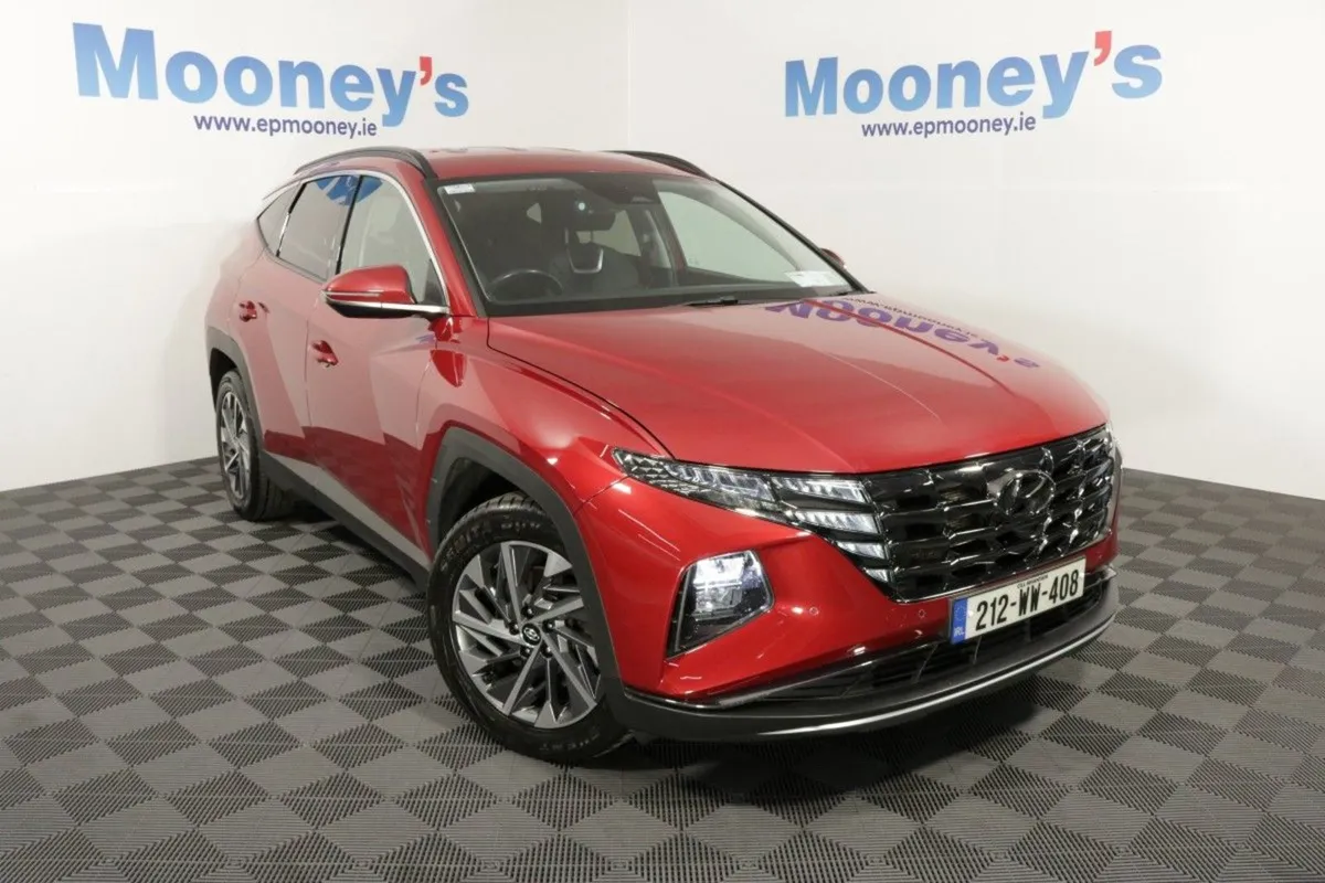 Hyundai Tucson Executive Plus 1.6l Diesel SUV - Image 1