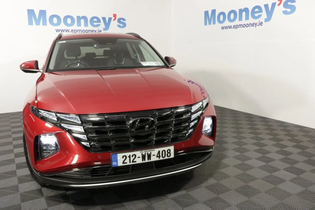 Hyundai Tucson Executive Plus 1.6l Diesel SUV - Image 2