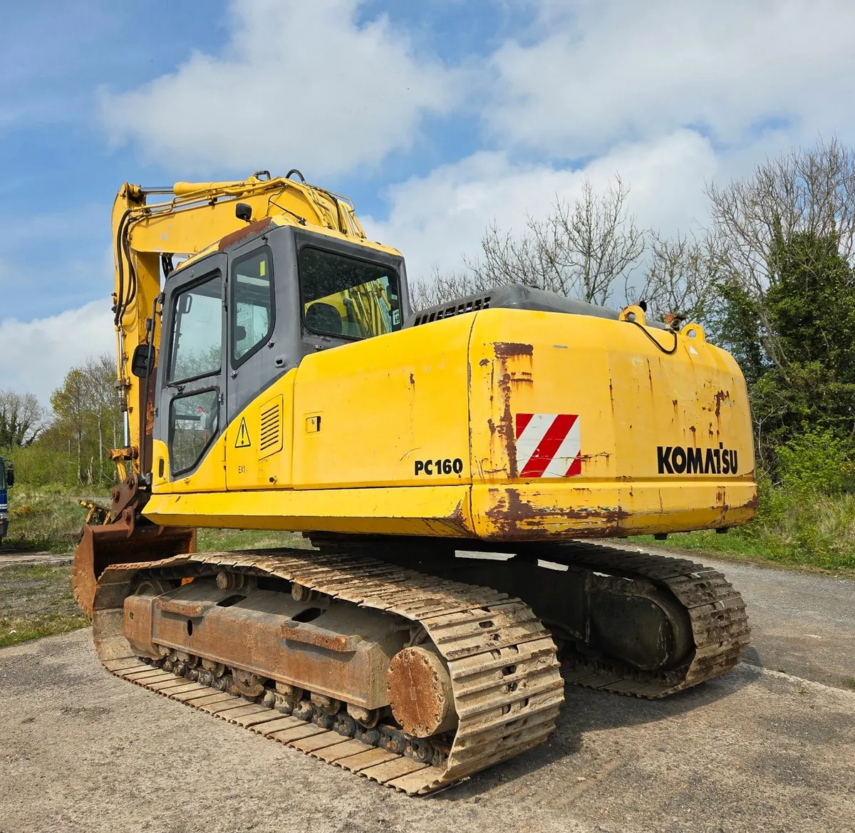 Komatsu PC160LC-7 Digger Excavator - Image 4