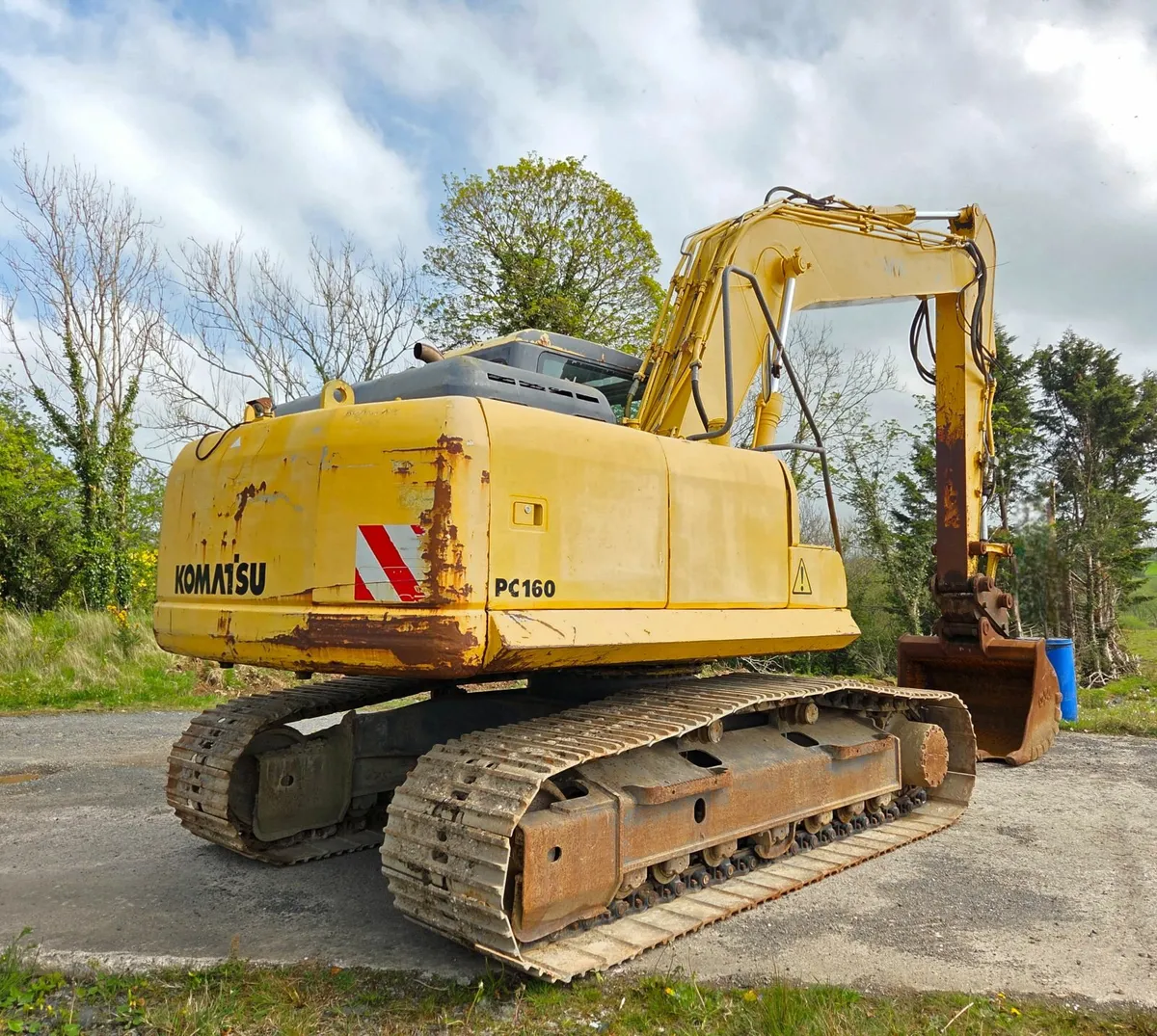 Komatsu PC160LC-7 Digger Excavator - Image 2