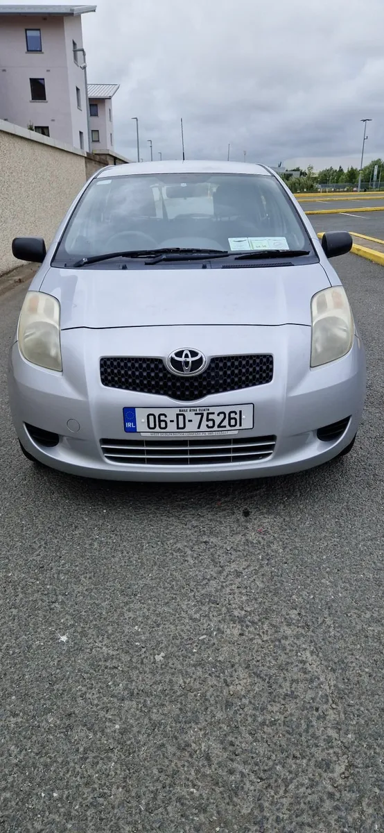Toyota Yaris 2006 - Image 4