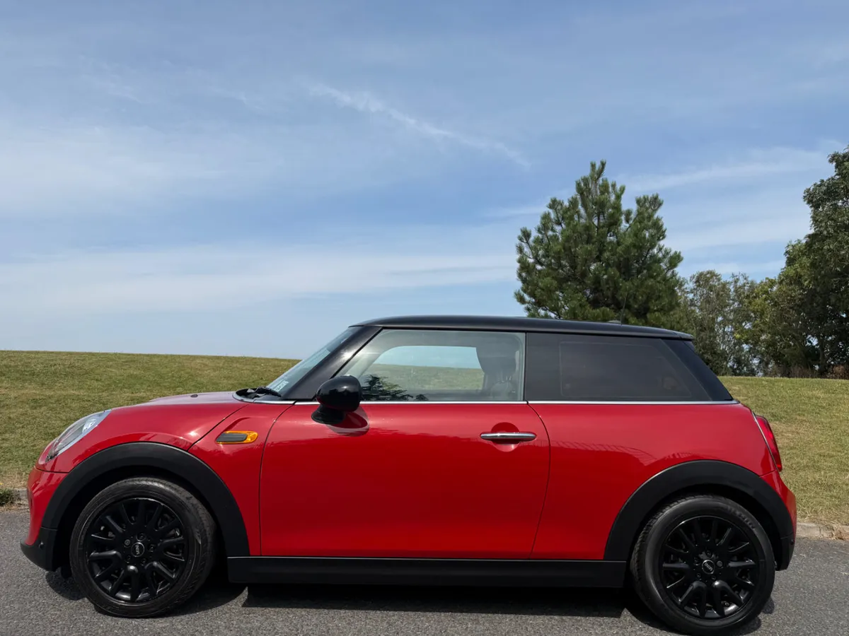 Mini Cooper 2017 1.5 D 3DR COOPER - Image 4