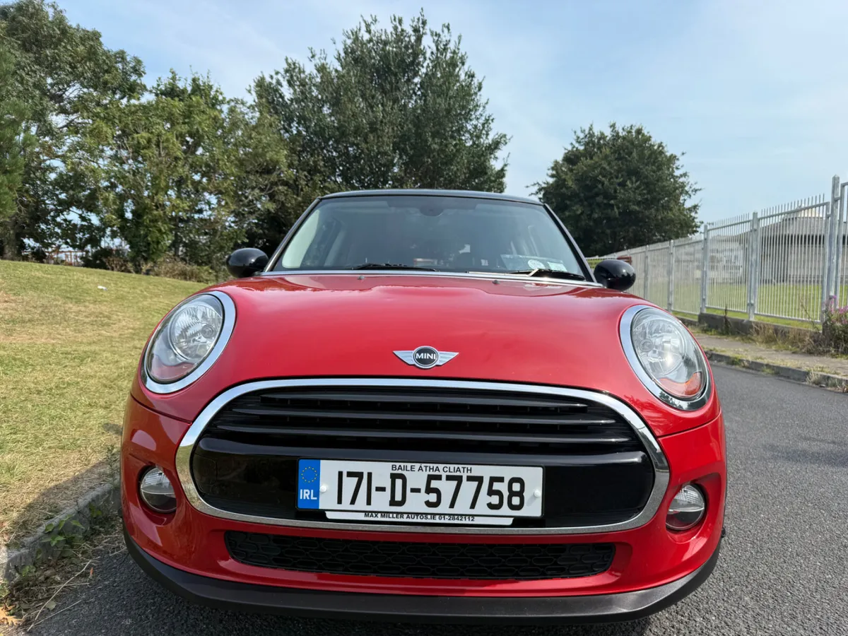 Mini Cooper 2017 1.5 D 3DR COOPER - Image 2