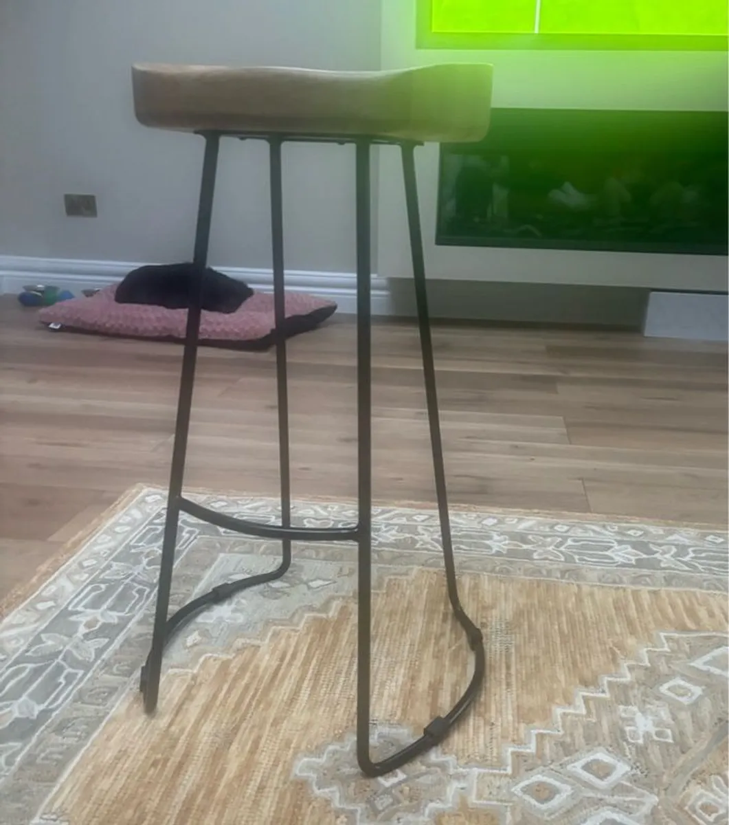 island stools - Image 2