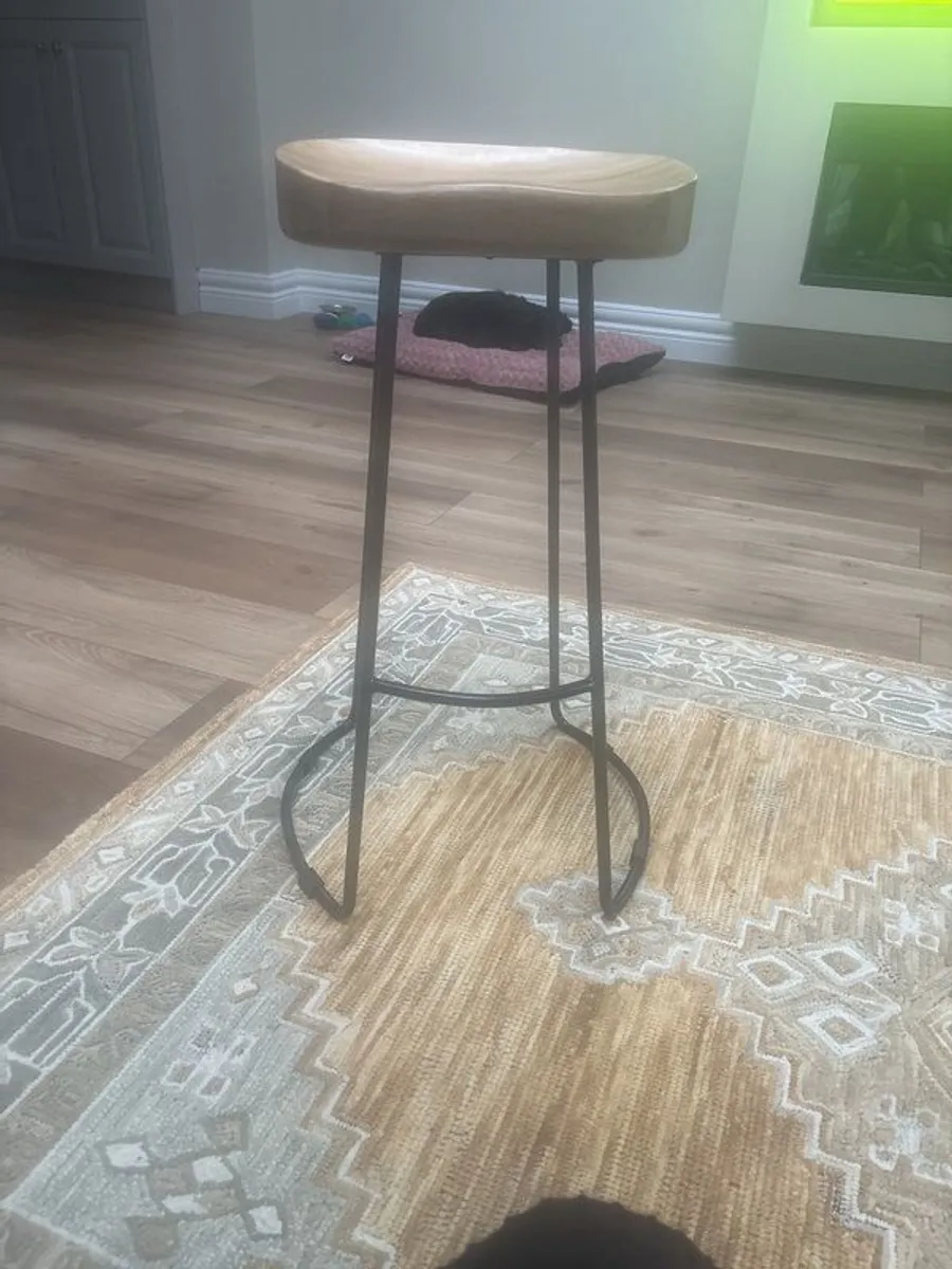 island stools - Image 4